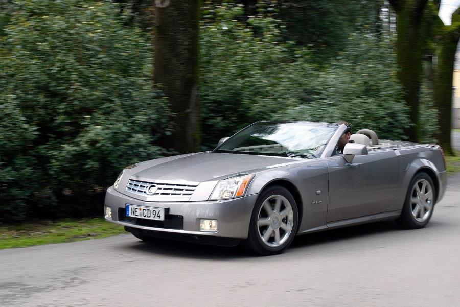  Cadillac XLR Roadster 2004 года  (фото 113 из 128)